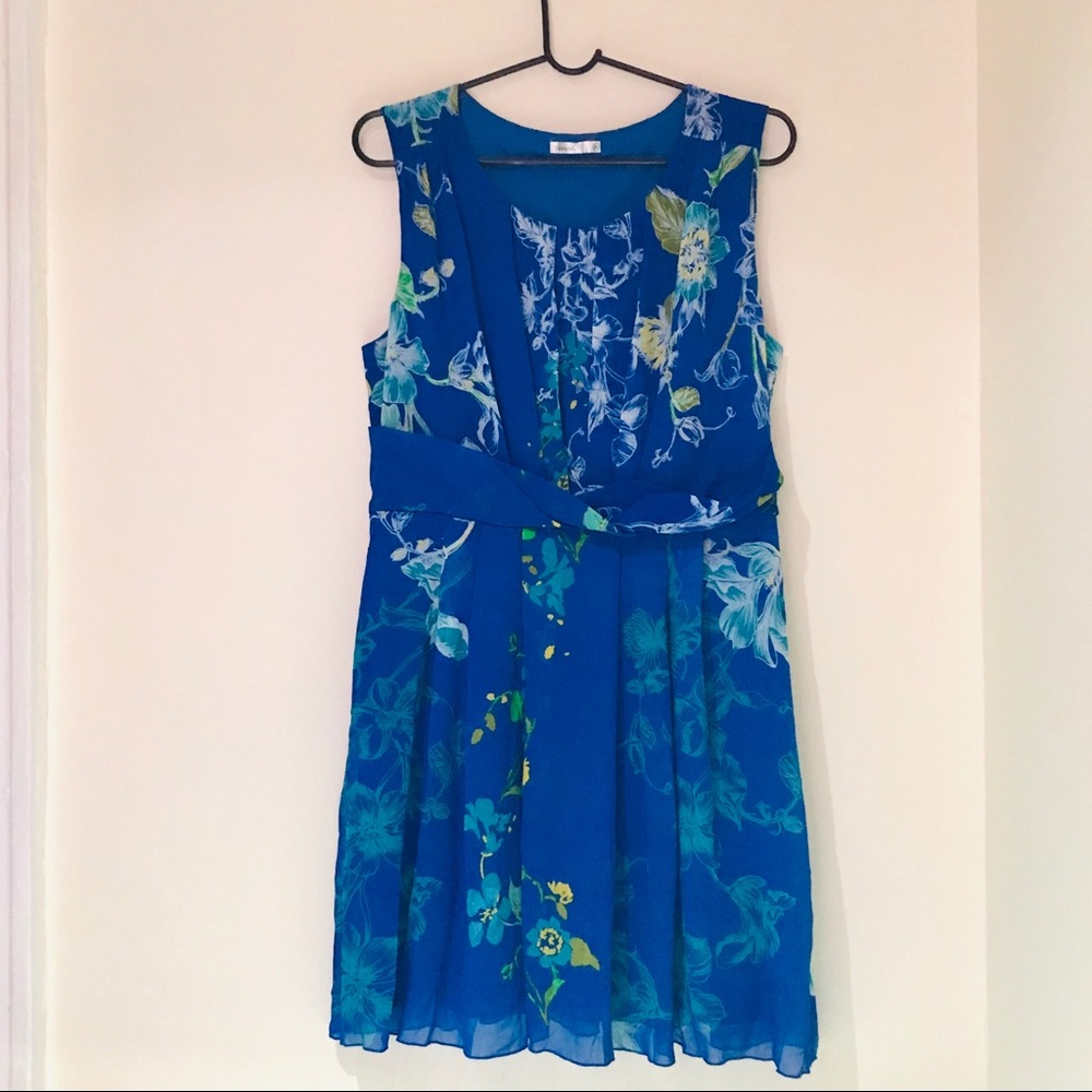Lavand. Blue Floral Dress